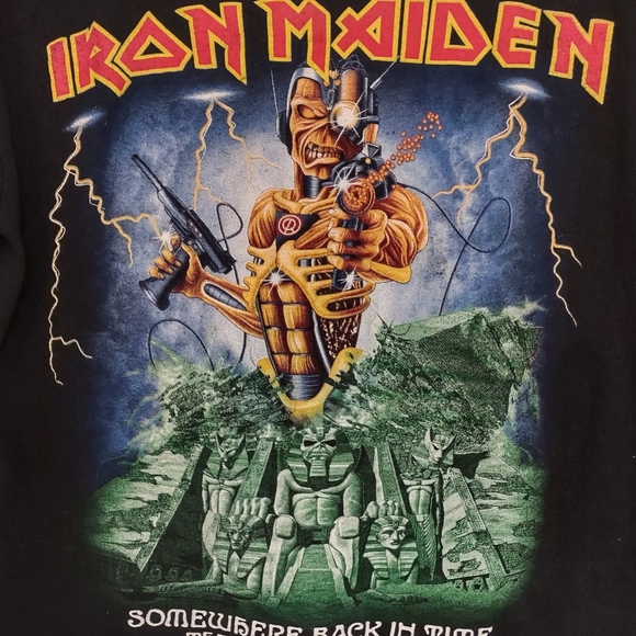 RARE! VINTAGE IRON MAIDEN CONCERT T SHIRT - Picture 2 of 3